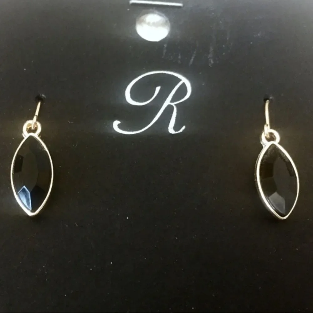 Gold and Black Necklace‎ Set